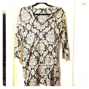 Lightweight hooded swim cover-up